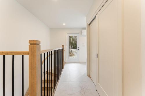 Hall d'entrée/Vestibule - 526 Ch. Laurendeau, Magog, QC - Indoor Photo Showing Other Room