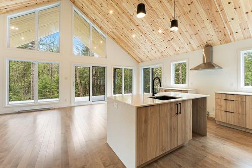 Intérieur - 526 Ch. Laurendeau, Magog, QC - Indoor Photo Showing Kitchen