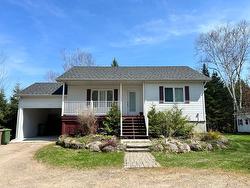 155  - A Route 323  Brébeuf, QC J0T 1B0