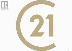 102 Taylor AVENUE  Oxbow, SK S0C 2B0