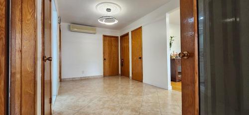 Hall - 6075 Rue Rina-Lasnier, Montréal (Saint-Léonard), QC - Indoor Photo Showing Other Room