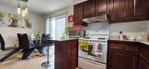 Kitchen - 6075 Rue Rina-Lasnier, Montréal (Saint-Léonard), QC - Indoor Photo Showing Kitchen