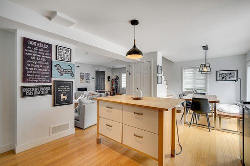 Kitchen - 366 Ch. Du Lac-Millette, Saint-Sauveur, QC - Indoor Photo Showing Other Room