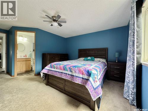 317 Riedel Avenue E, Langenburg, SK - Indoor Photo Showing Bedroom