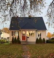 40 BOWMAN AVENUE  Kapuskasing, ON P5N 1N1