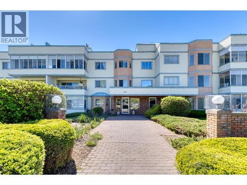 965 King Street Unit# 207  Penticton, BC V2A 8J4