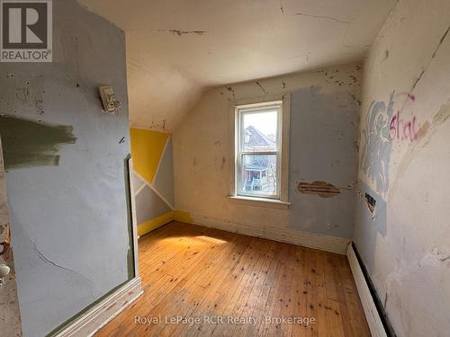 966 3Rd Avenue W, Owen Sound, ON - Indoor Photo Showing Other Room