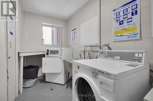 207 - 25 Orchard Street, London South (South E), ON - Indoor Photo Showing Laundry Room
