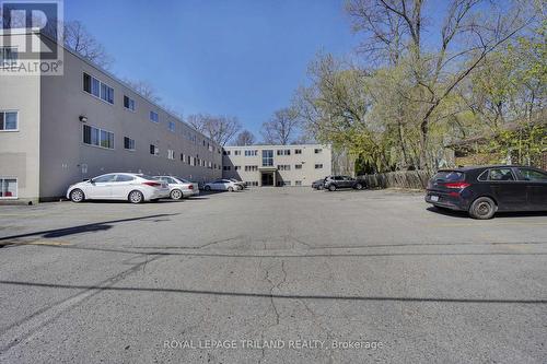 207 - 25 Orchard Street, London South (South E), ON - Outdoor