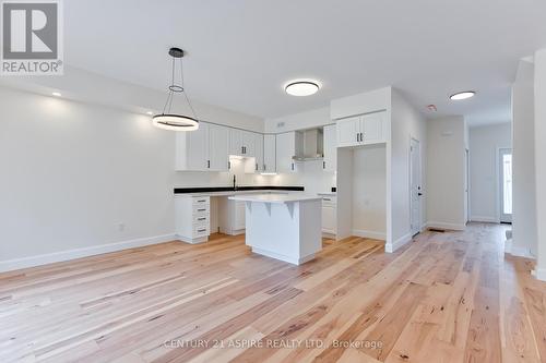 94C Frontenac Crescent, Deep River, ON - Indoor Photo Showing Kitchen