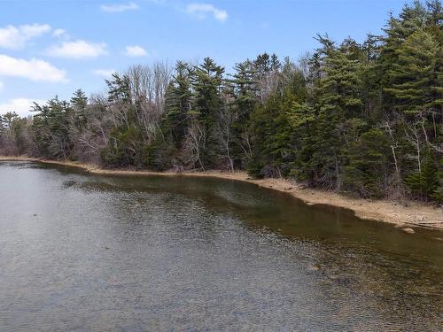 99 Shore Road, Sutherlands River, NS 