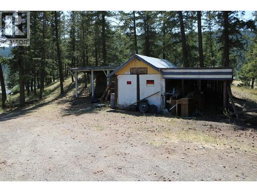 2370/2582 Barnhartvale Road, Kamloops, BC - Outdoor