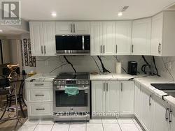 LOWER - 8 CLUETT DRIVE  Ajax (South East), ON L1S 6Z6