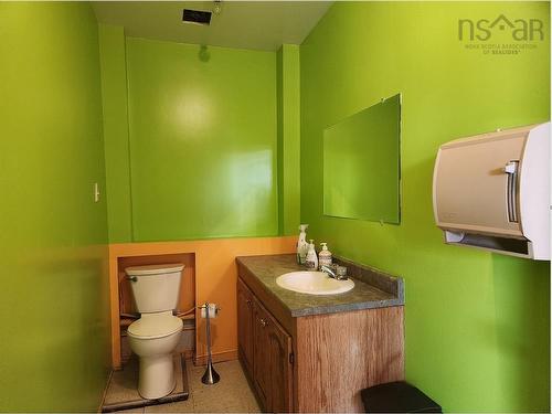 663 Main Street, Kingston, NS 