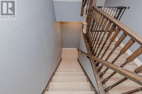 9 Hiscott Drive, Hamilton, ON - Indoor Photo Showing Other Room