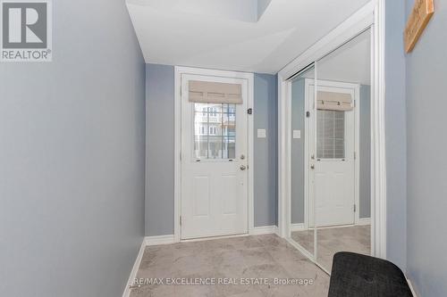 9 Hiscott Drive, Hamilton, ON - Indoor Photo Showing Other Room