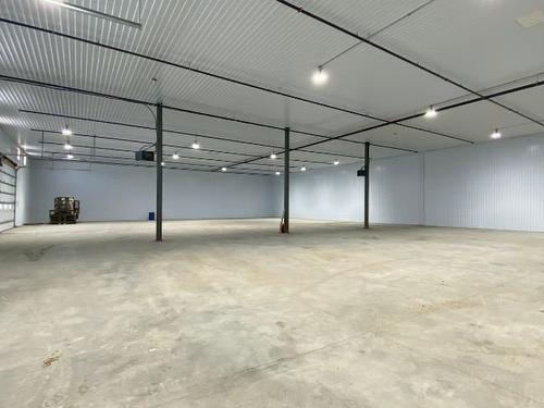 Warehouse - 3-4-235 Rue St-Louis, Warwick, QC - Indoor Photo Showing Garage