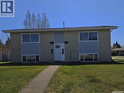 8992 Panton AVENUE  North Battleford, SK S9A 3J9