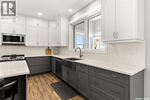 332 Mihr Bay, Mckillop Rm No. 220, SK - Indoor Photo Showing Kitchen