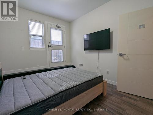 T102 - 62 Balsam Street, Waterloo, ON - Indoor Photo Showing Bedroom