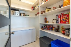 Closet - 