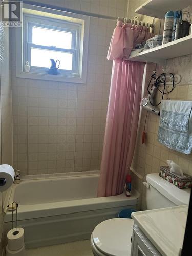 6 Williams St, Bruce Mines, ON - Indoor Photo Showing Bathroom