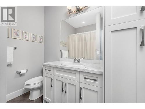 3606 25Th Avenue Unit# 109, Vernon, BC - Indoor Photo Showing Bathroom