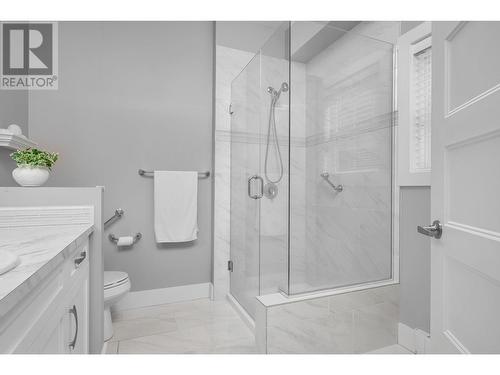 3606 25Th Avenue Unit# 109, Vernon, BC - Indoor Photo Showing Bathroom