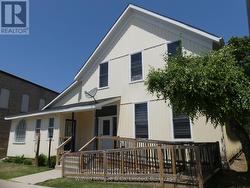 9 RATTENBURY STREET  Central Huron (Clinton), ON N0M 1L0