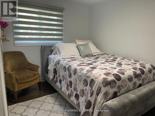 315 Nelson Street, Barrie, ON - Indoor Photo Showing Bedroom