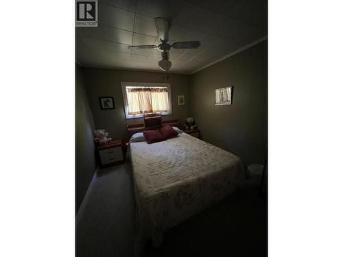 1121 Erickson Road, Creston, BC - Indoor Photo Showing Bedroom