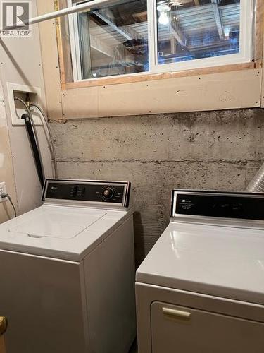 Laundry - 1121 Erickson Road, Creston, BC - Indoor Photo Showing Laundry Room