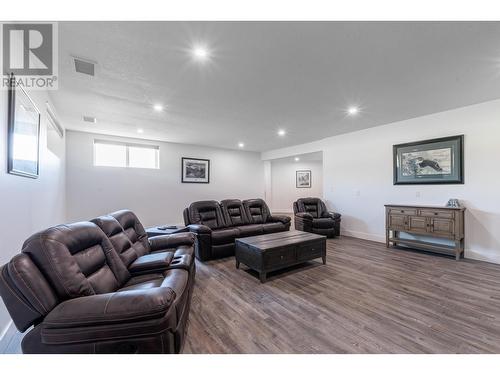 7400 Taborview Drive, Prince George, BC - Indoor