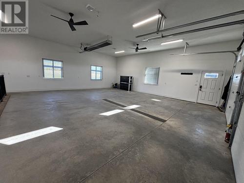 7400 Taborview Drive, Prince George, BC - Indoor Photo Showing Garage