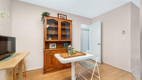 209-3609 30 Avenue, Vernon, BC - Indoor