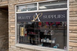 103 Brock Street S Whitby, ON L1N 4J9