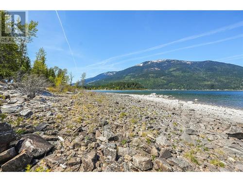 283 Kootenay Lake Road, Procter, BC 