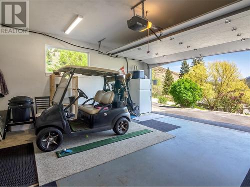 107 Uplands Drive, Kaleden, BC - Indoor Photo Showing Garage