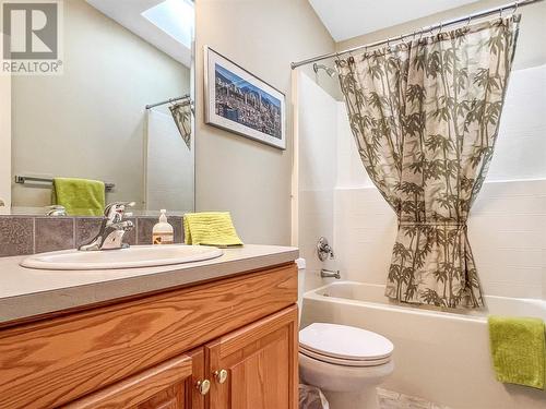 9400 115Th Street Unit# 52, Osoyoos, BC - Indoor Photo Showing Bathroom