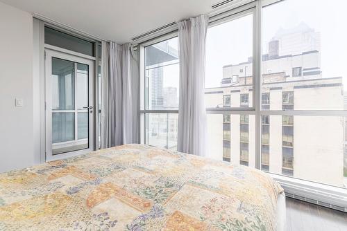 Primary bedroom - 1428-1225 Boul. Robert-Bourassa, Montréal (Ville-Marie), QC - Indoor Photo Showing Bedroom