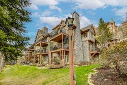 9-134 Ch. de la Forêt  Mont-Tremblant, QC J8E 3K8