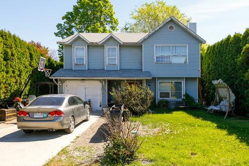 2845 Bouvette Street, Kelowna, BC - Outdoor