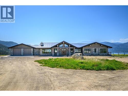 8399 Bench Row Road, Vernon, BC - Outdoor With Deck Patio Veranda