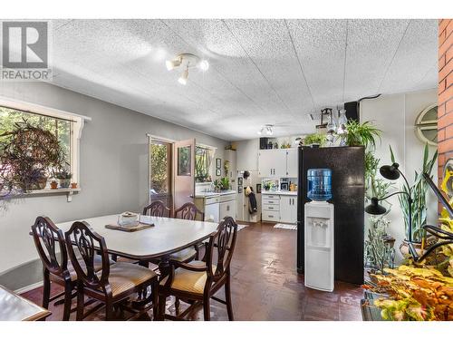 772 Otter Lake Cross Road, Spallumcheen, BC - Indoor Photo Showing Dining Room