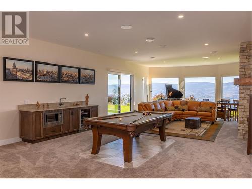 Lwr level familiy room - 5650 The Edge Place Unit# 105, Kelowna, BC - Indoor Photo Showing Other Room