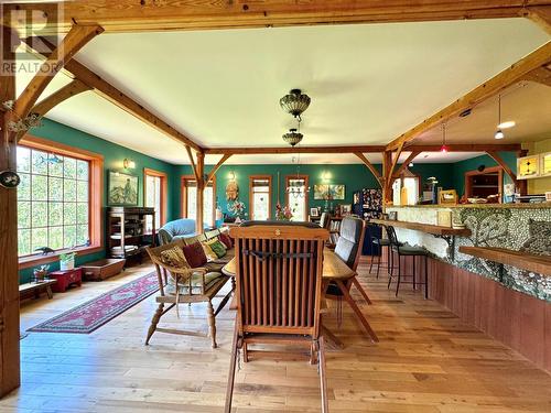 395 Boven Road, Nelson, BC - Indoor