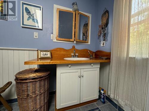 395 Boven Road, Nelson, BC - Indoor