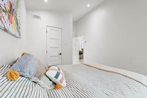 Chambre à coucher principale - 1329 Route 112, Austin, QC - Indoor