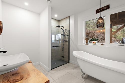 Salle de bains - 1329 Route 112, Austin, QC - Indoor Photo Showing Bathroom