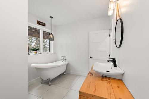 Salle de bains - 1329 Route 112, Austin, QC - Indoor Photo Showing Bathroom